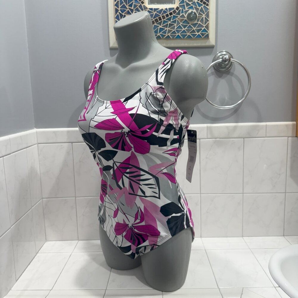 Catalina Swimsuit Med One Piece Floral Racer Back in Black / White & Purple NWT - Picture 6 of 9